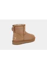 UGG WOMEN'S CLASSIC MINI REGENERATE-CHESTNUT