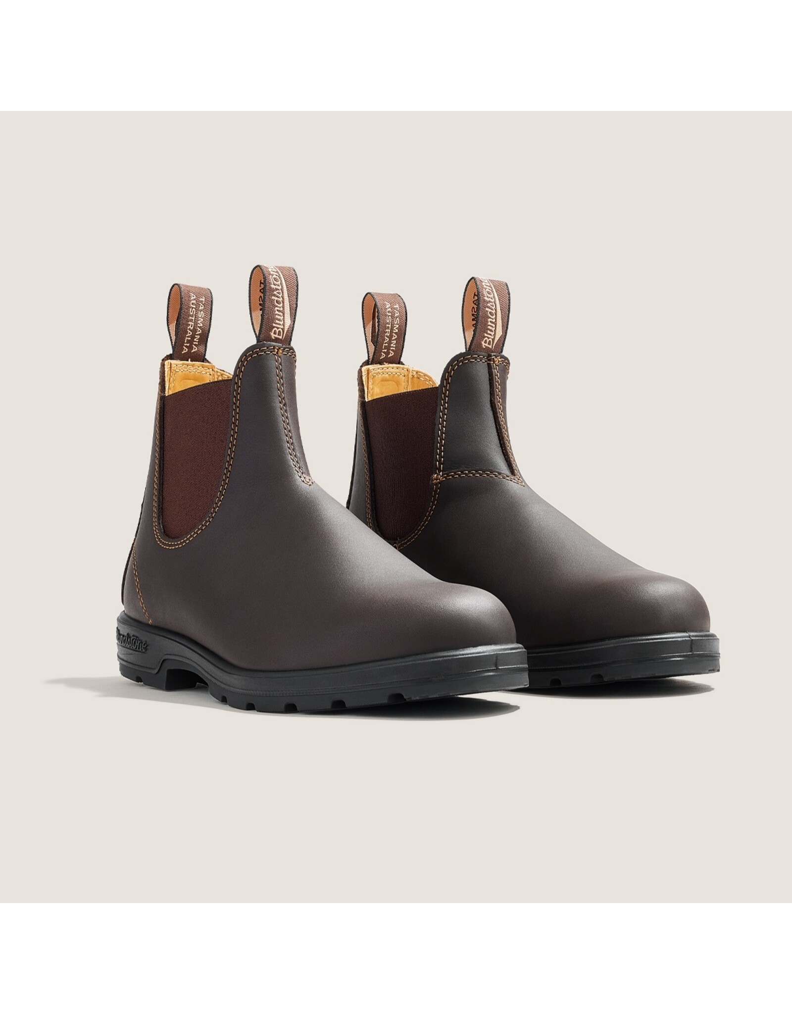 BLUNDSTONE CLASSIC CHELSEA BOOT-WALNUT