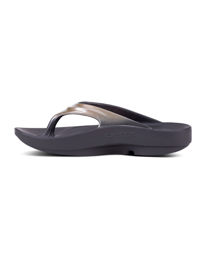 OOFOS OOLALA LUXE SANDAL-LATTE