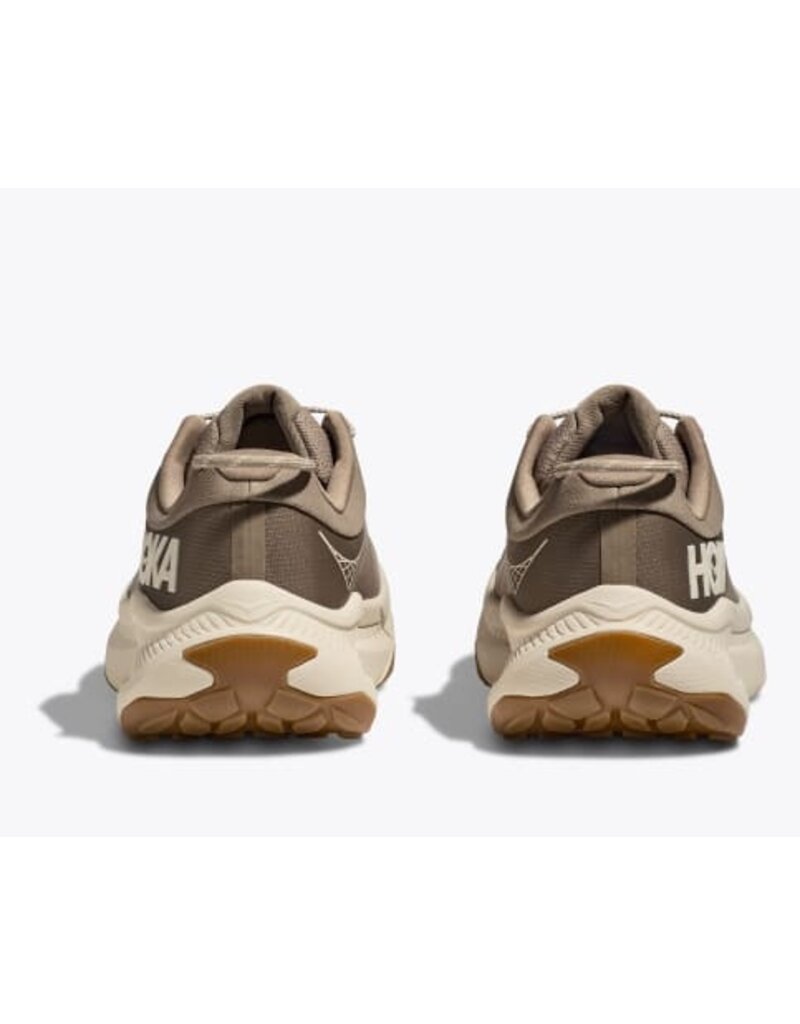 HOKA ONE ONE MEN'S TRANSPORT-DUNE/EGGNOG
