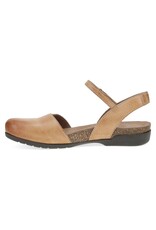 DANSKO WOMEN'S ROWAN HONEY DISTRESSED