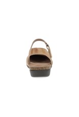 DANSKO WOMEN'S ROWAN HONEY DISTRESSED