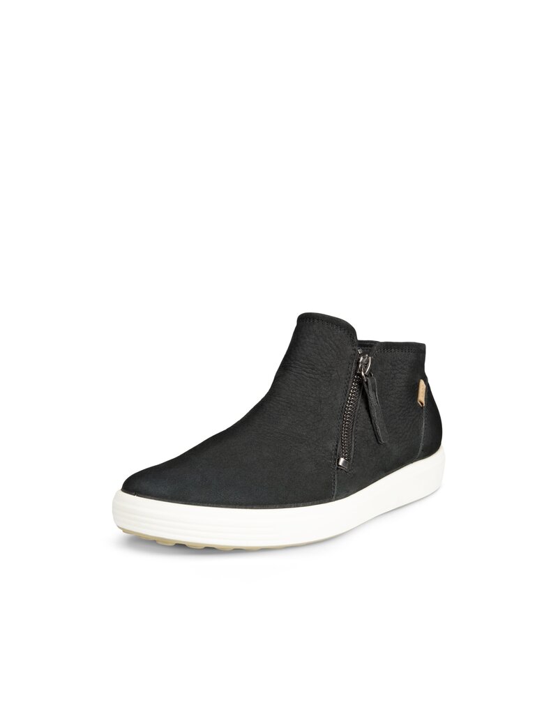 ECCO WOMEN'S SOFT 7 SIDE ZIP BOOTIE-BLACK