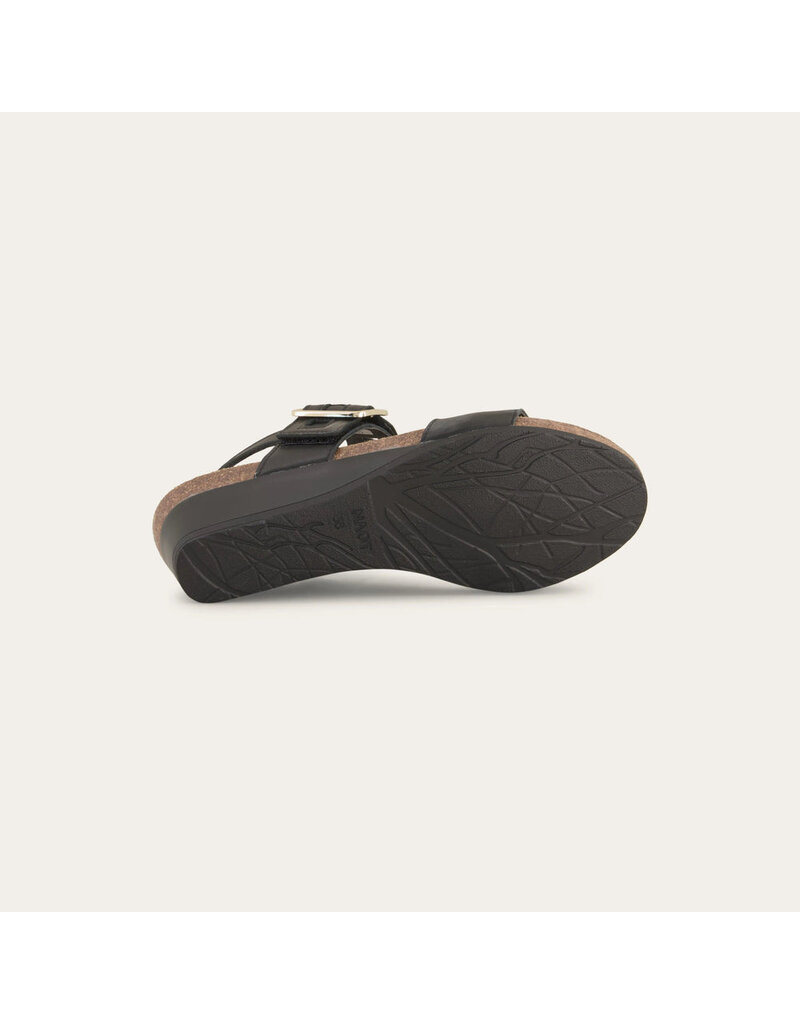 NAOT WOMEN'S DYNASTY LEATHER-JET BLACK