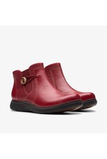 CLARKS WOMEN'S CERTINA JOY-RED