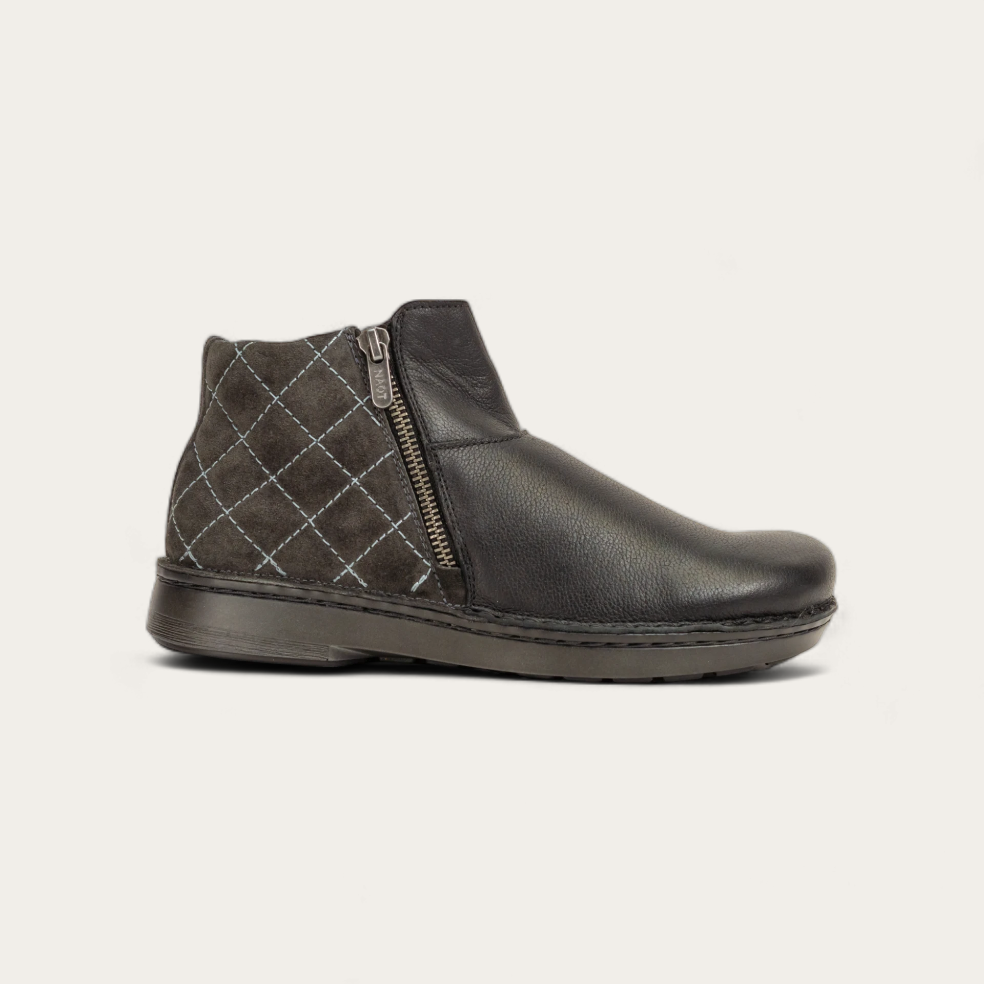 NAOT WOMEN'S SINTRA-SOFT BLACK LEATHER