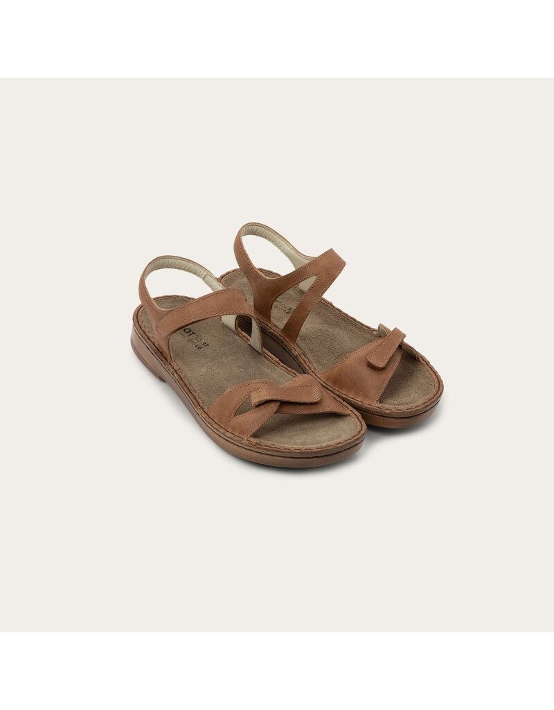 NAOT WOMEN'S EVORA LEATHER-LATTE BROWN