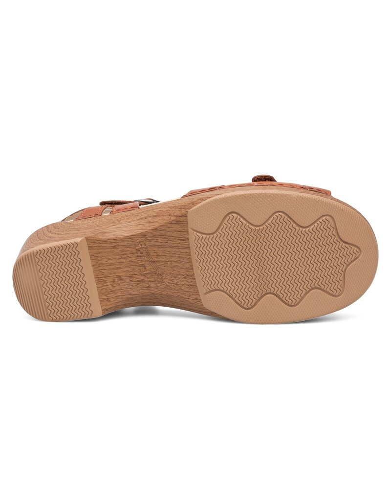 DANSKO WOMEN'S SEASON CAMEL LEATHER