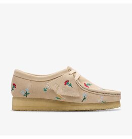CLARKS WOMEN'S WALLABEE-FLOWERS TAUPE EMBROIDERY