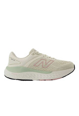 NEW BALANCE WOMEN'S 1540V4-TURTLEDOVE/SILVER MOSS