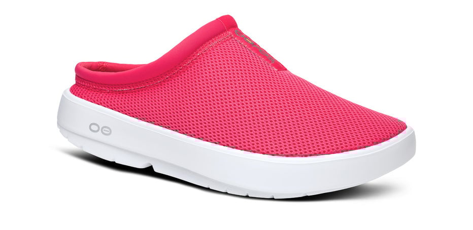 OOFOS WOMEN'S OOCOOZIE SPORT MULE-NEON BERRY