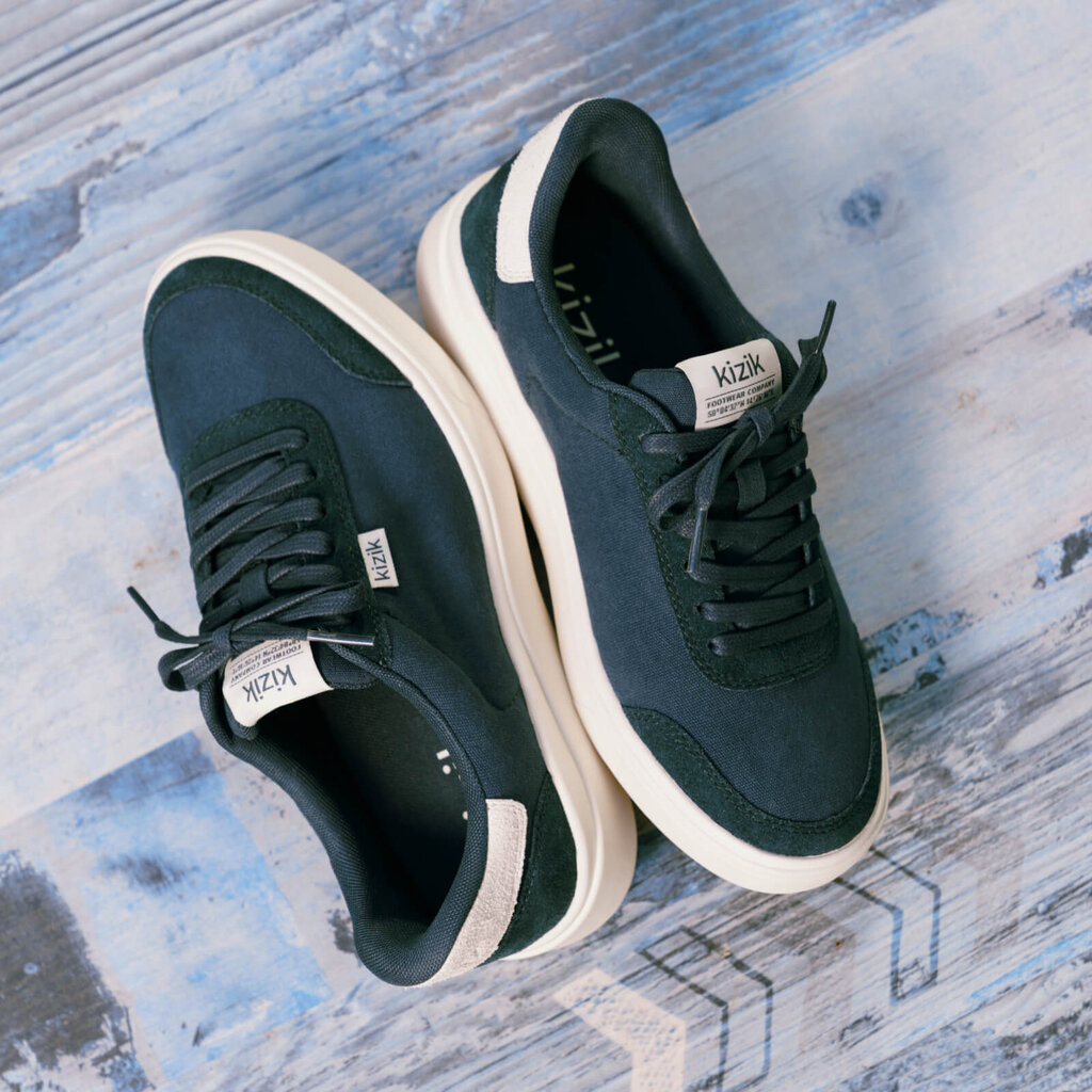 KIZIK WOMEN'S PRAGUE 2-REFLECTING POND