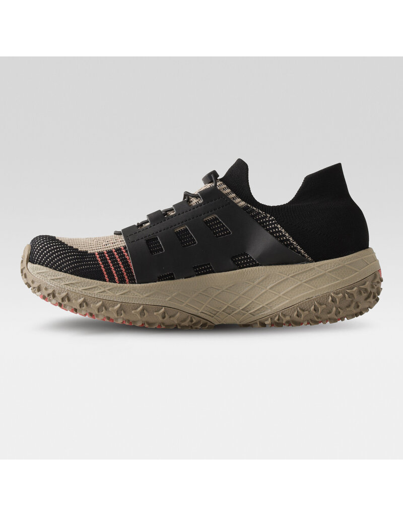 UYN MEN'S BUCEFALO BEIGE/BLACK
