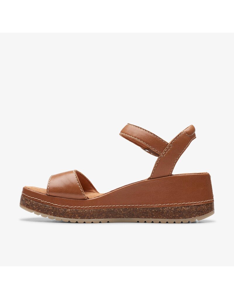 CLARKS WOMEN'S KASSANDA LILY LEATHER-TAN