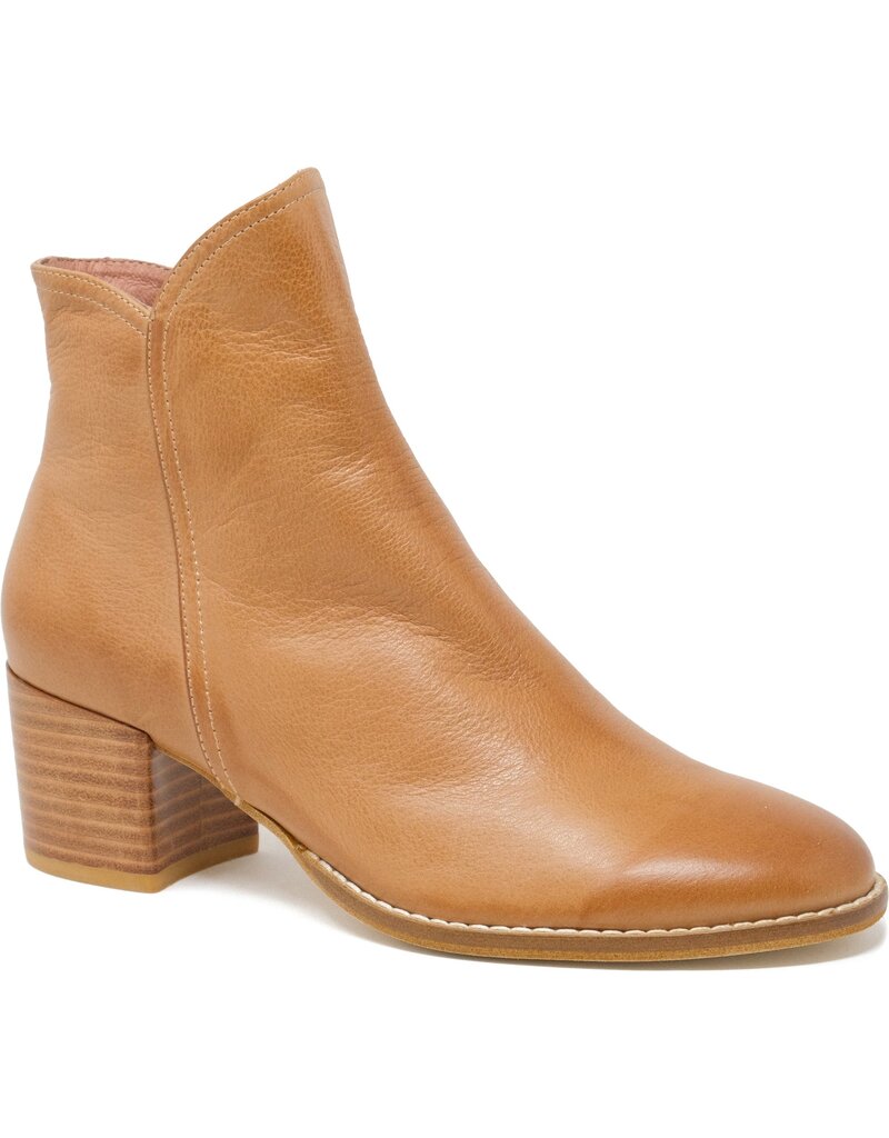 DJANGO & JULIETTE WOMEN'S MOCKAS-COGNAC