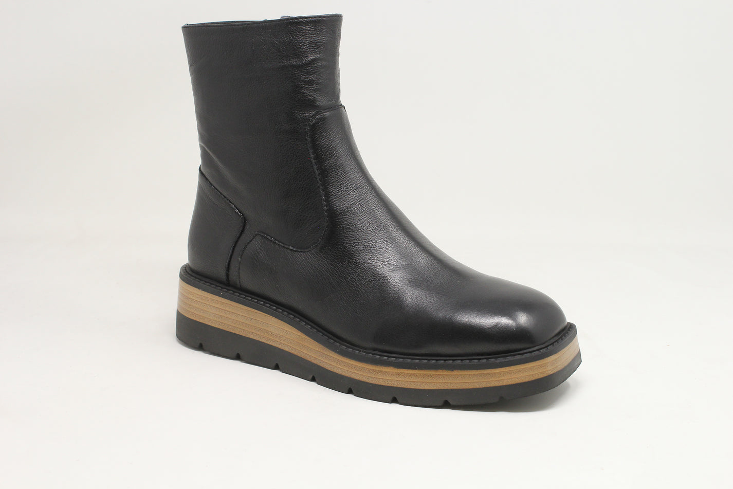 DJANGO & JULIETTE WOMEN'S TIRAN-BLACK/NATURAL