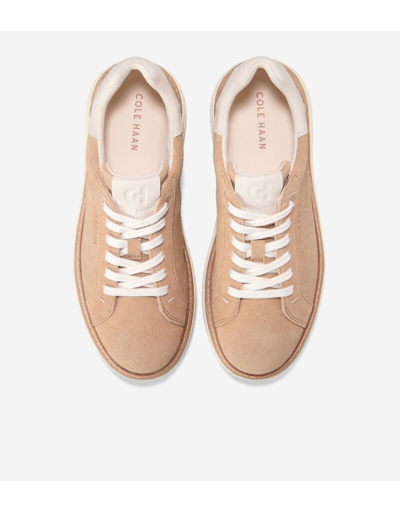 COLE HAAN WOMEN'S GRANDPRO COURT-TUSCAN SAND/IVORY
