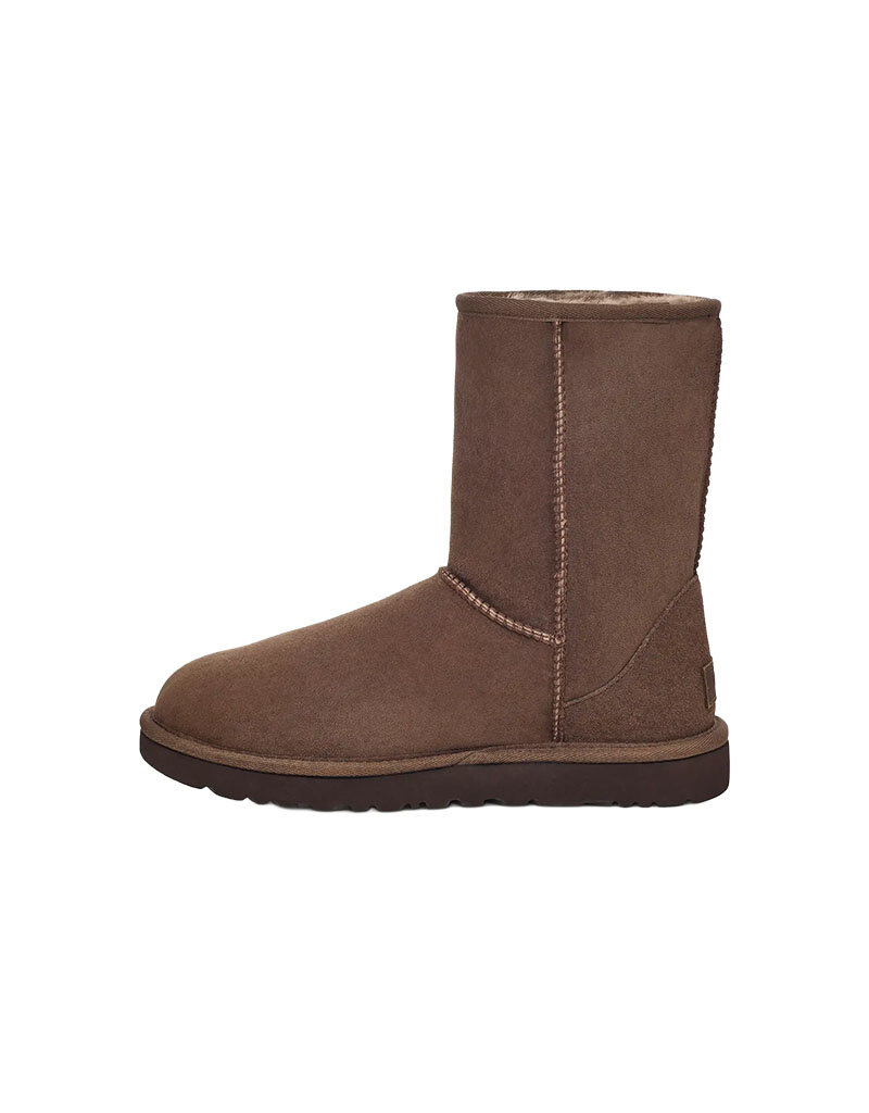 UGG WOMEN'S CLASSIC SHORT II-BURNT CEDAR