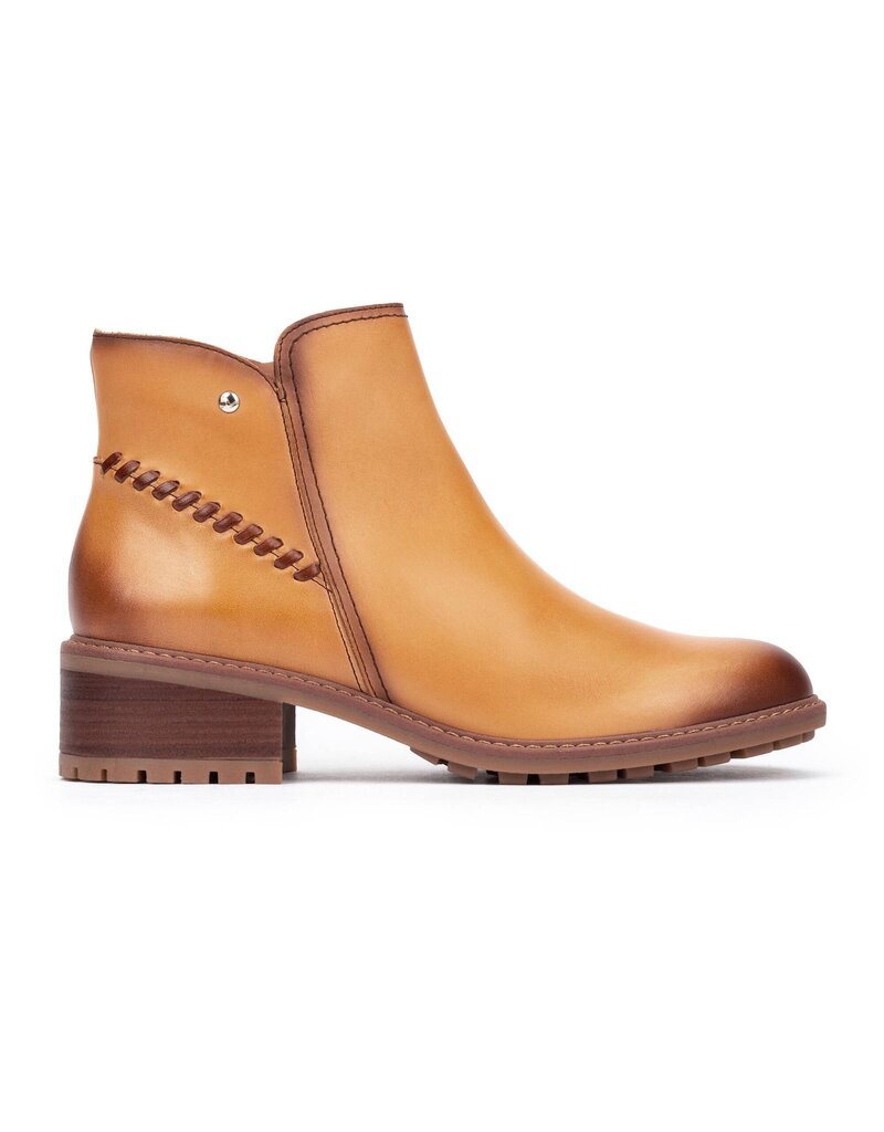 PIKOLINOS WOMEN'S MEDINA BOOTIE-VANILLA