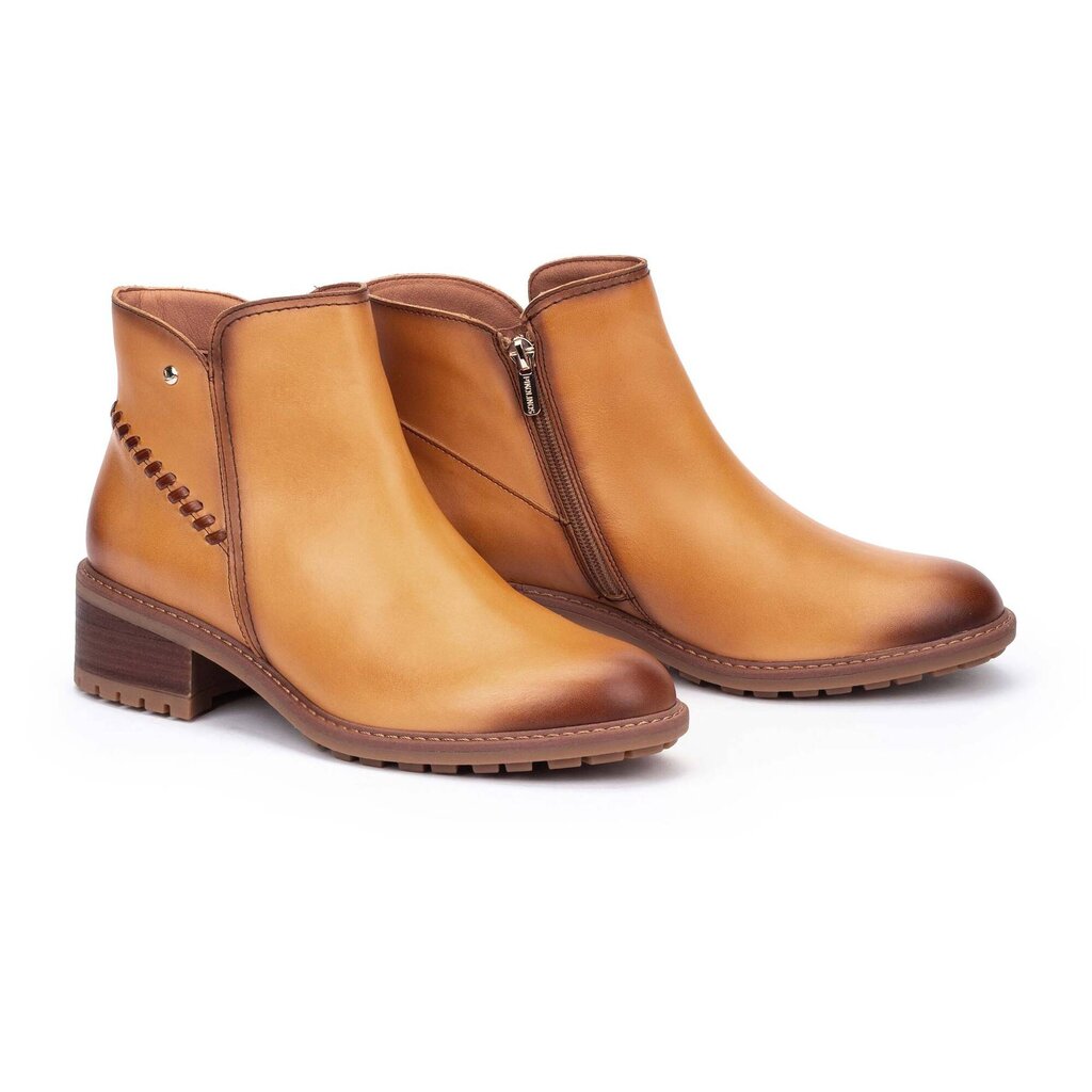 PIKOLINOS WOMEN'S MEDINA BOOTIE-VANILLA