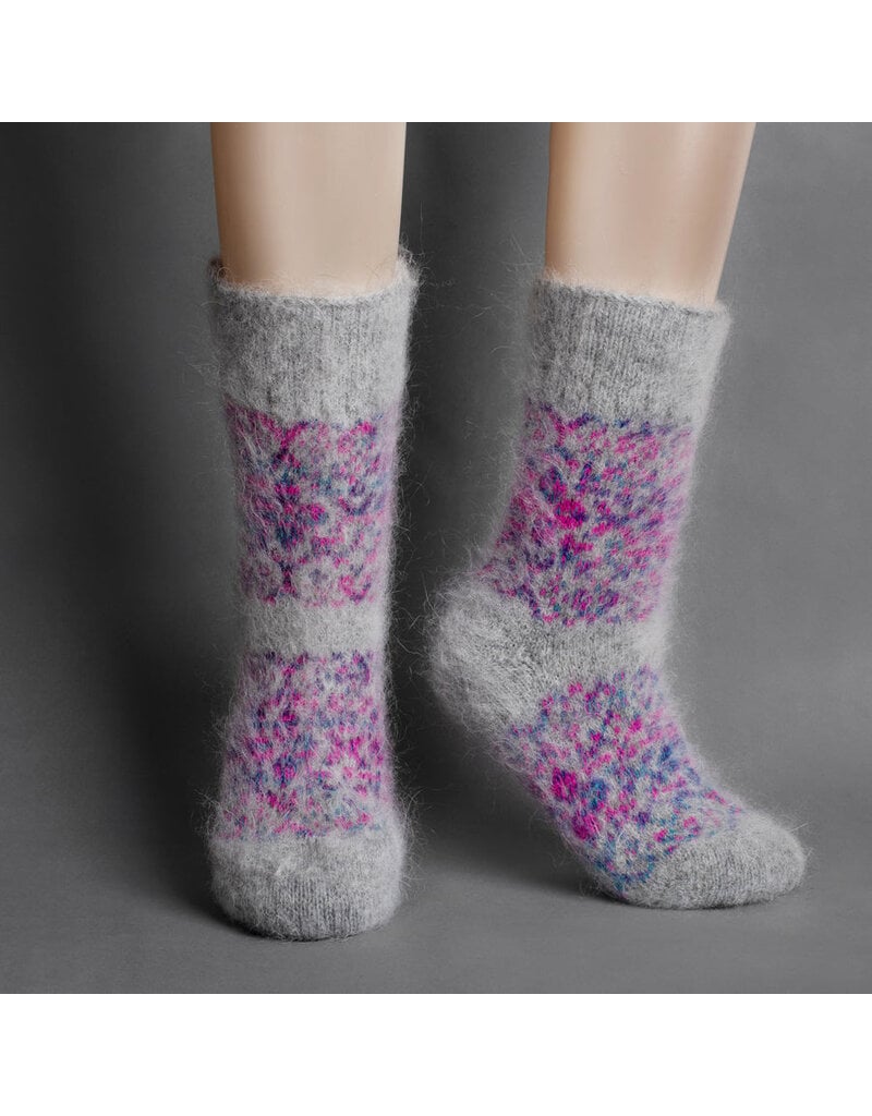 SIBERIA SPIRIT BOHEMIAN KALEIDOSCOPE CREW M