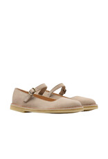 CLARKS WOMEN'S DESERT JANE SUEDE-SAND