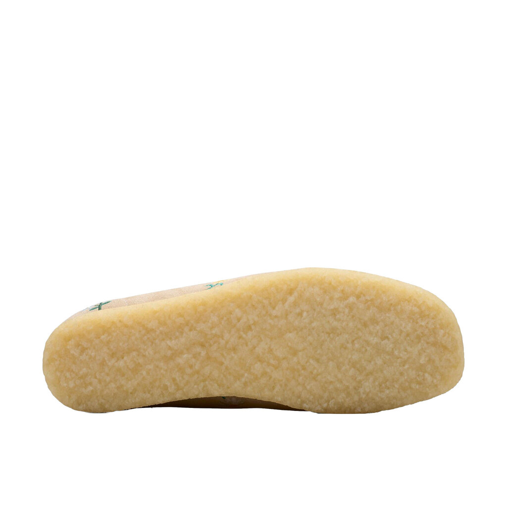 CLARKS WOMEN'S WALLABEE-FLOWERS TAUPE EMBROIDERY