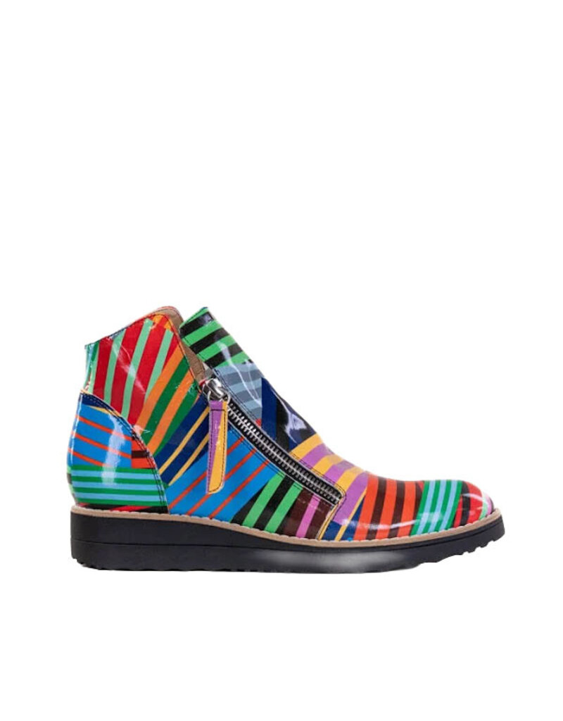 DJANGO & JULIETTE WOMEN'S OHMY PATENT-BLACK STRIPE MULTI