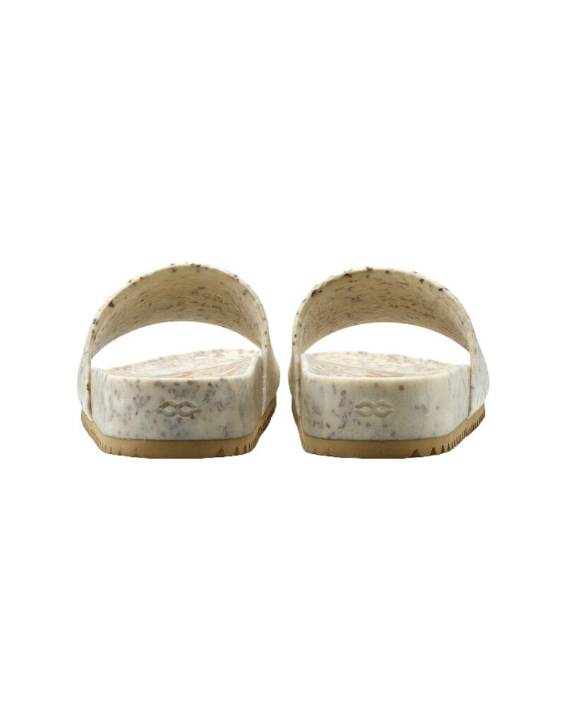 FLEKS EAST BEACH SLIDE-WHITE SAND BEACH