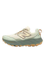 NEW BALANCE WOMEN'S HIERROV9-CALCIUM/DARK JUNIPER