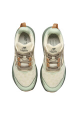 NEW BALANCE WOMEN'S HIERROV9-CALCIUM/DARK JUNIPER