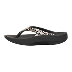 OOFOS OOLALA LIMITED SANDAL-LEOPARD | BEND SHOE CO