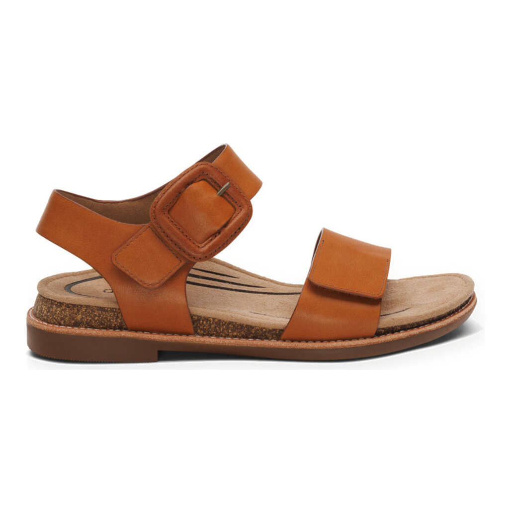 AETREX WOMEN'S CLAIRE-COGNAC | BEND SHOE CO