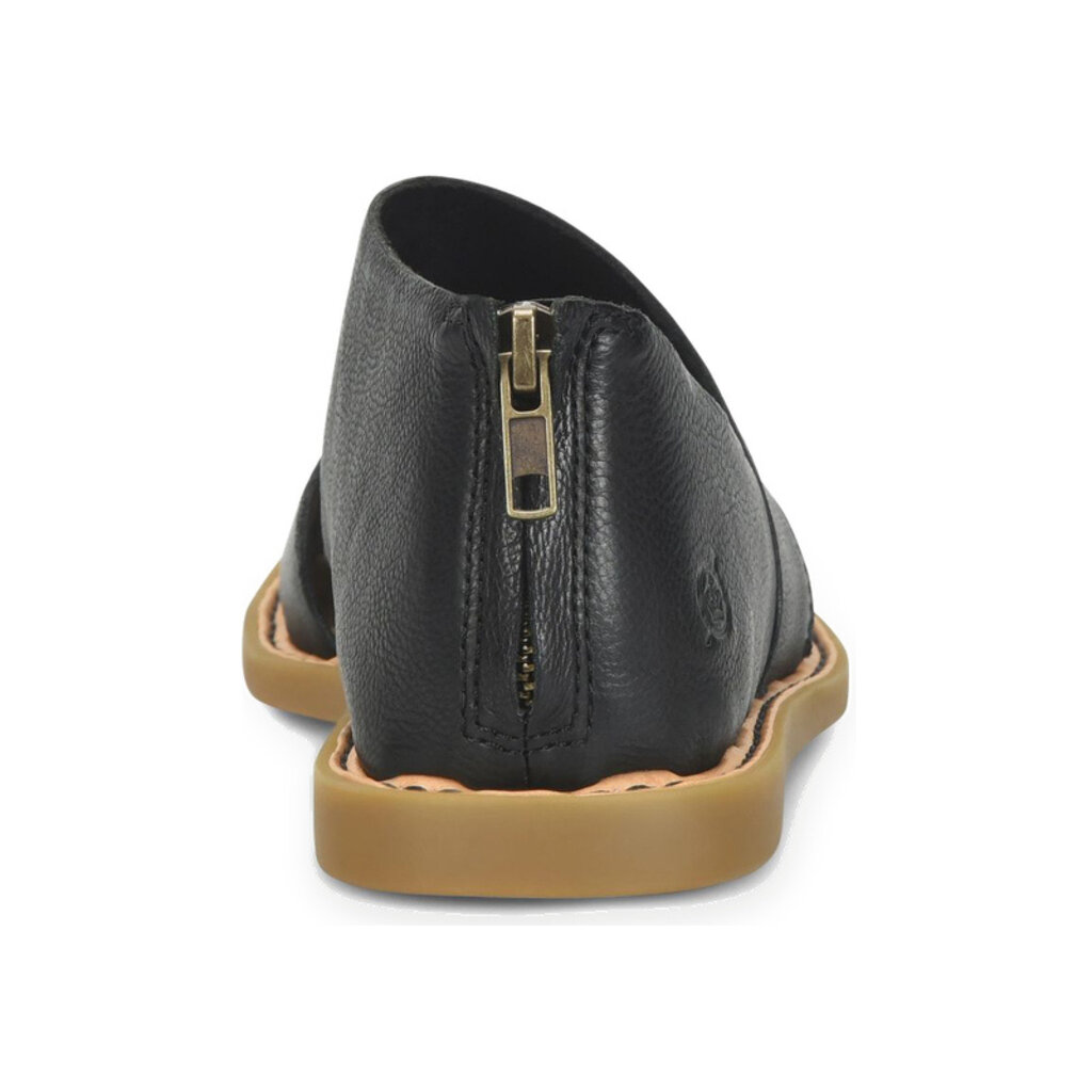 BORN WOMEN'S MILA-BLACK | BEND SHOE CO
