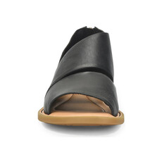 BORN WOMEN'S MILA-BLACK | BEND SHOE CO