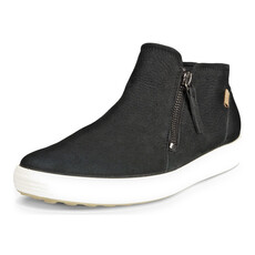 ECCO WOMEN'S SOFT 7 SIDE ZIP BOOTIE-BLACK | BEND SHOE CO
