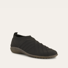 NAOT WOMEN'S OKAHU-BLACK KNIT