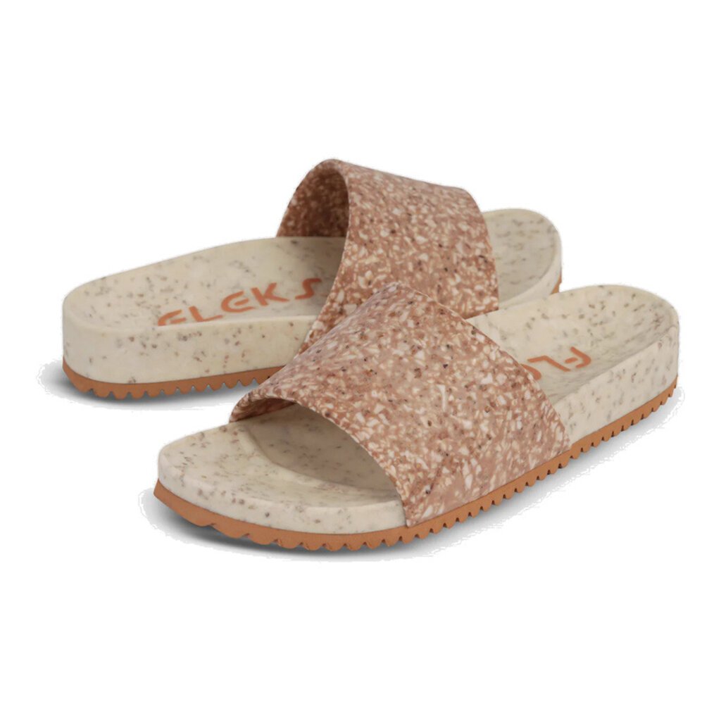 FLEKS EAST BEACH SLIDE-LATTE | BEND SHOE CO