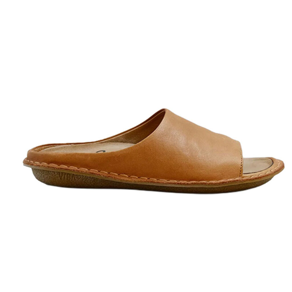 VIBAe SAINT TROPEZ LEATHER FAWN TAN | BEND SHOE CO