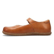 TAOS WOMEN'S ULTIMATE-CARAMEL | BEND SHOE CO