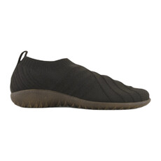 NAOT WOMEN'S OKAHU-BLACK KNIT | BEND SHOE CO