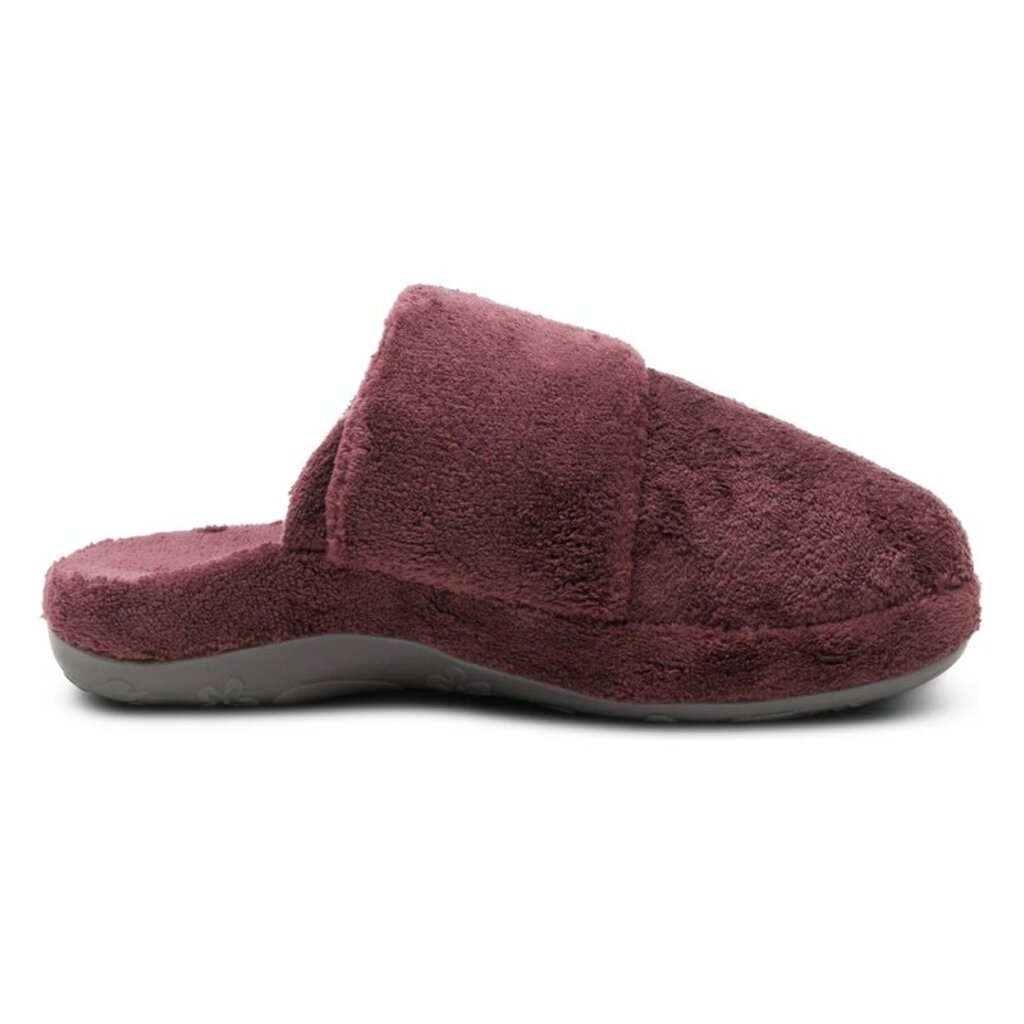 AETREX WOMEN'S MANDY-WINE | BEND SHOE CO