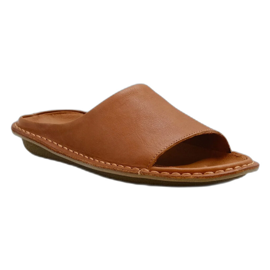 VIBAe SAINT TROPEZ LEATHER COGNAC BROWN | BEND SHOE CO