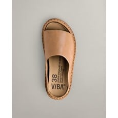 VIBAe SAINT TROPEZ LEATHER FAWN TAN | BEND SHOE CO