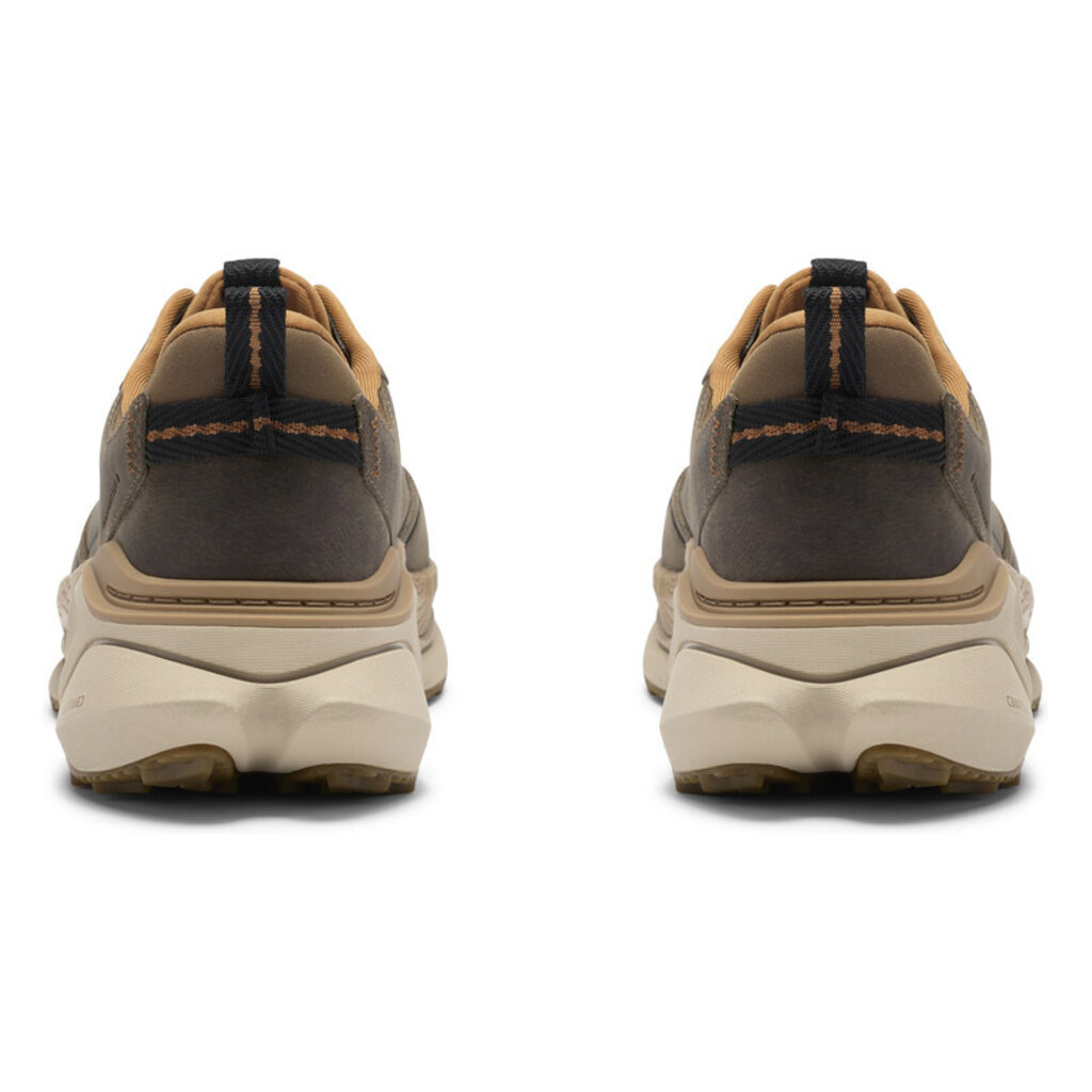 CLARKS MEN'S PACE TRAIL LO WATERPROOF-DARK SAND | BEND SHOE CO