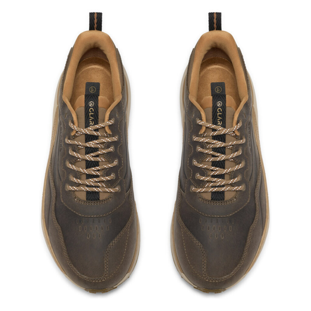 CLARKS MEN'S PACE TRAIL LO WATERPROOF-DARK SAND | BEND SHOE CO