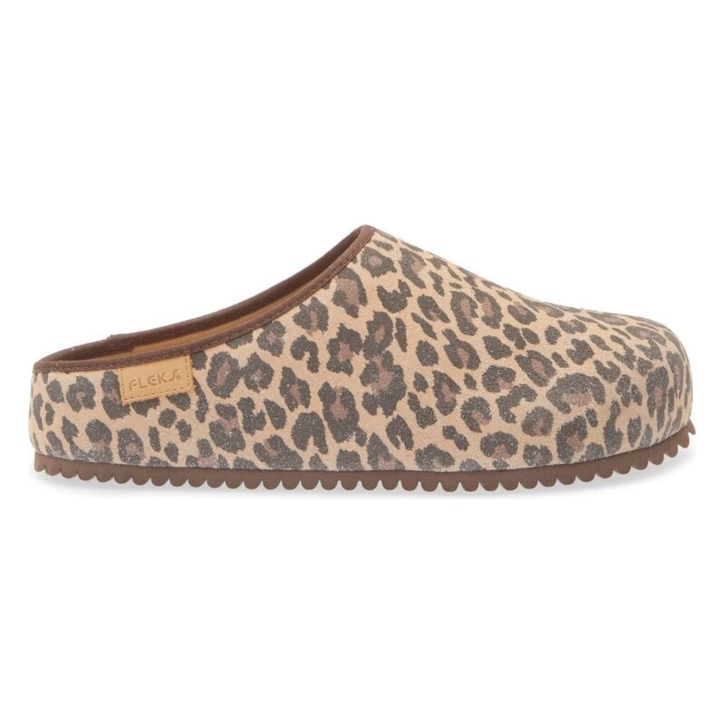 NOLETA CLOG-ROAR | BEND SHOE CO