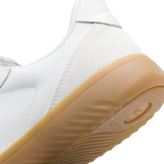 KIZIK WOMEN'S CAMDEN-WHITE/GUM RUBBER | BEND SHOE CO