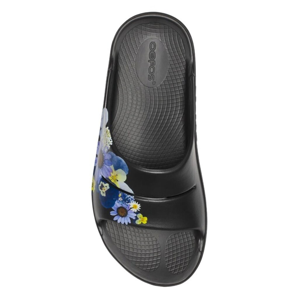 OOFOS OOAHH LIMITED SANDAL-BLACK BLOSSOM | BEND SHOE CO