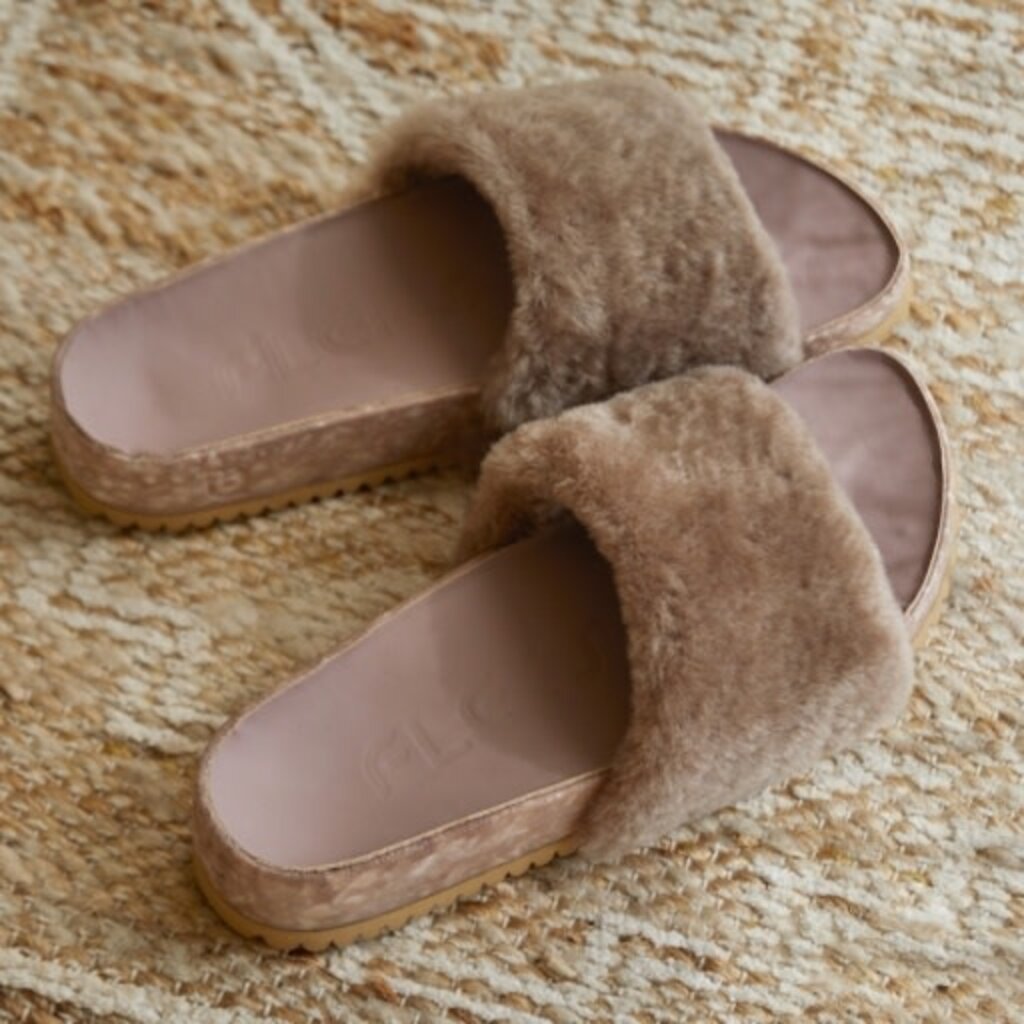 FLEKS SAN YSIDRO SLIDE-BLUSHED | BEND SHOE CO